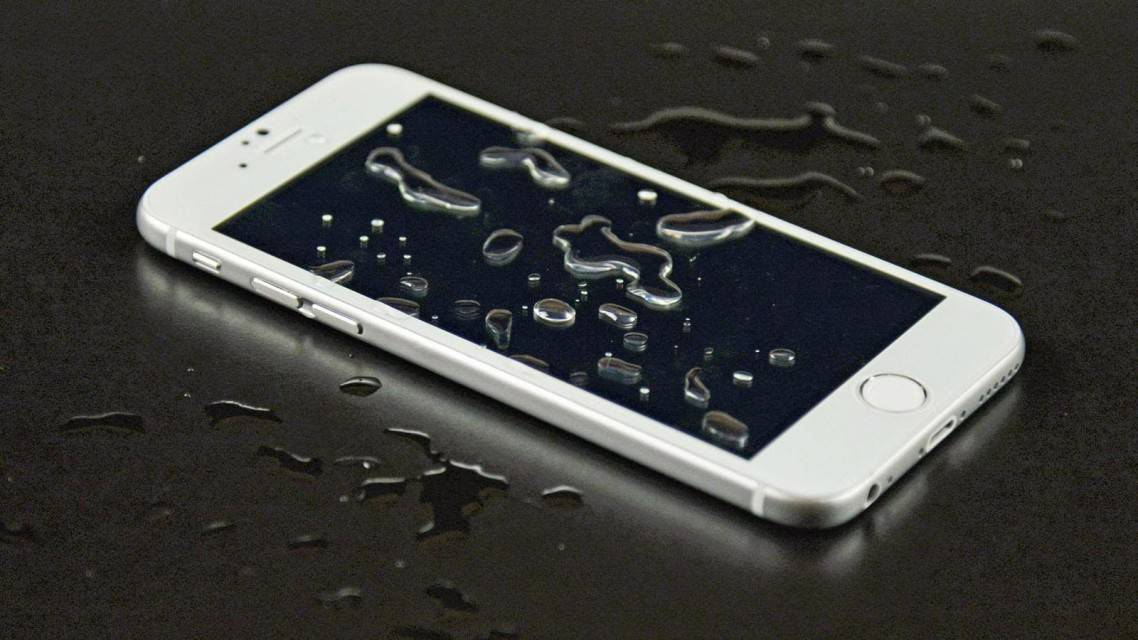 How to Repair a Water Damaged iPhone Smart Fix
